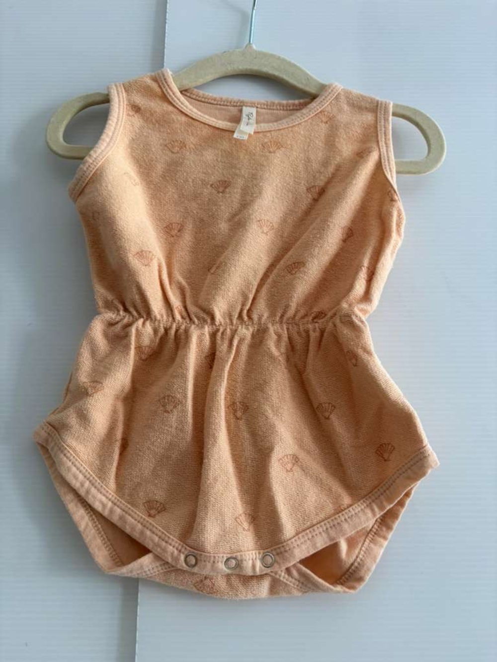 Rylee + Cru Seashell Romper | size 3-6 months